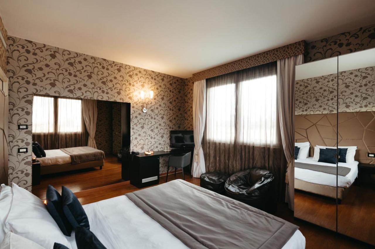 Hotel Motel Prestige Grugliasco Luaran gambar