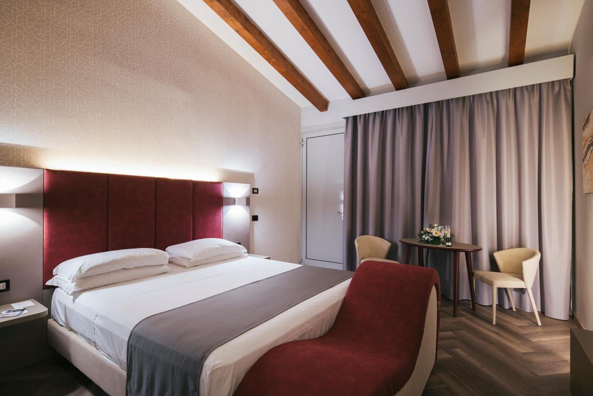 Hotel Motel Prestige Grugliasco Luaran gambar